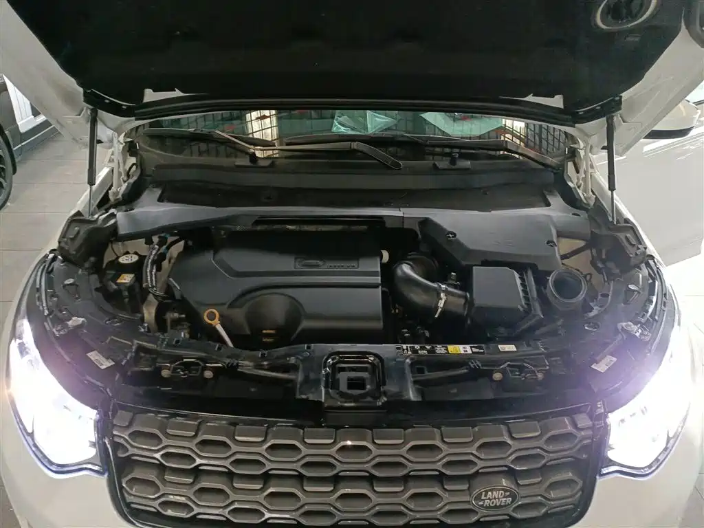 LAND ROVER DISCOVER SPORTS