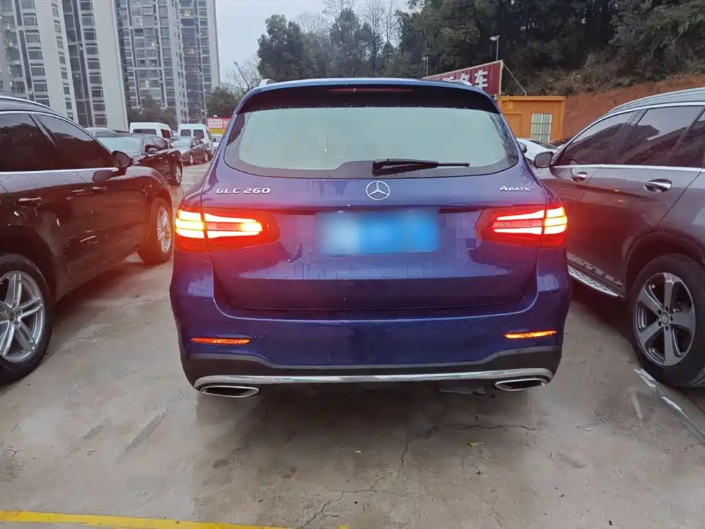Mercedes-Benz GLC 2017 GLC 260 4MATIC Dynamic фото 4