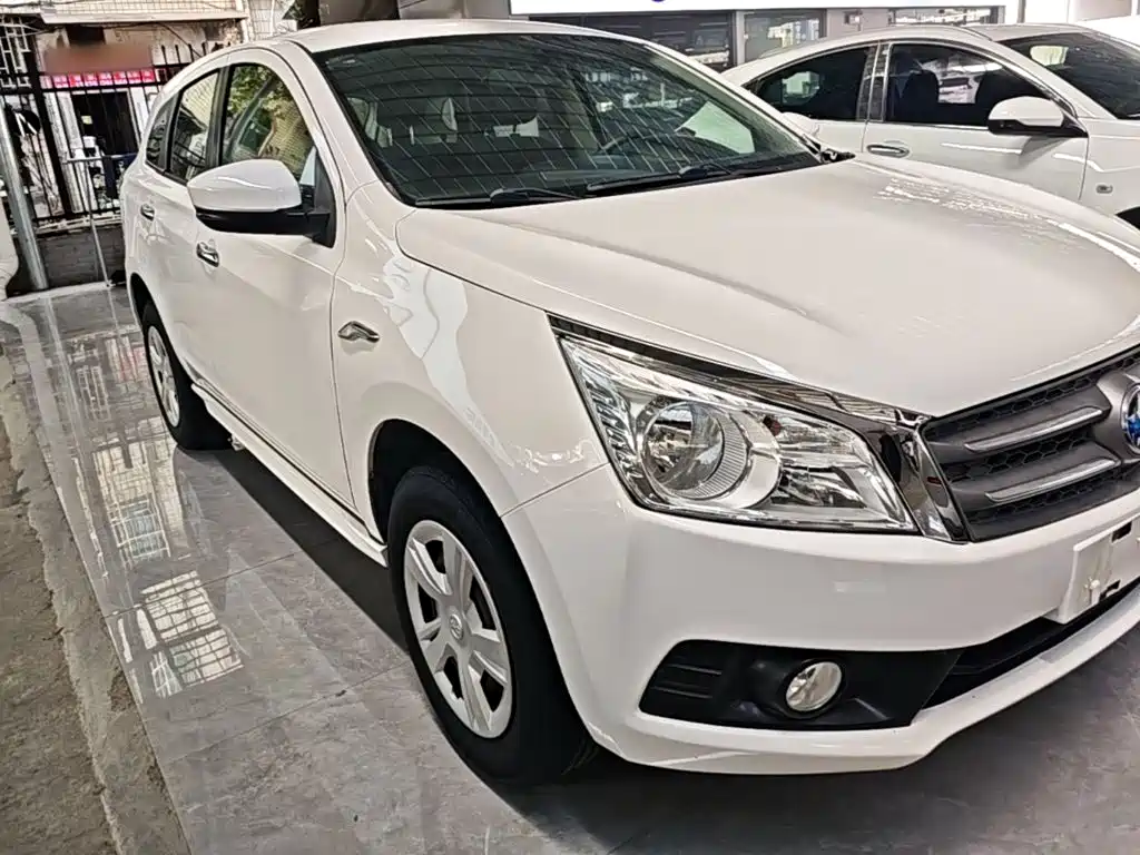 Venucia T70 2016 2015 1.6L Manual Ruixing Edition