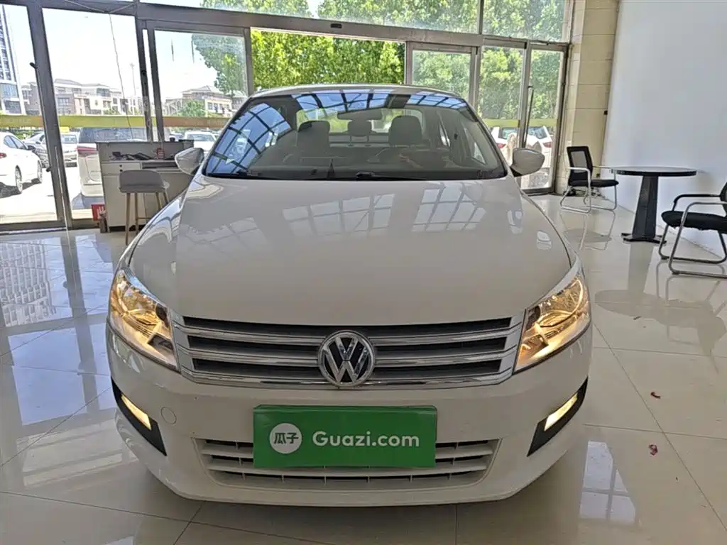 Volkswagen Santana 2015 1.6L Automatic Comfort Edition фото 3