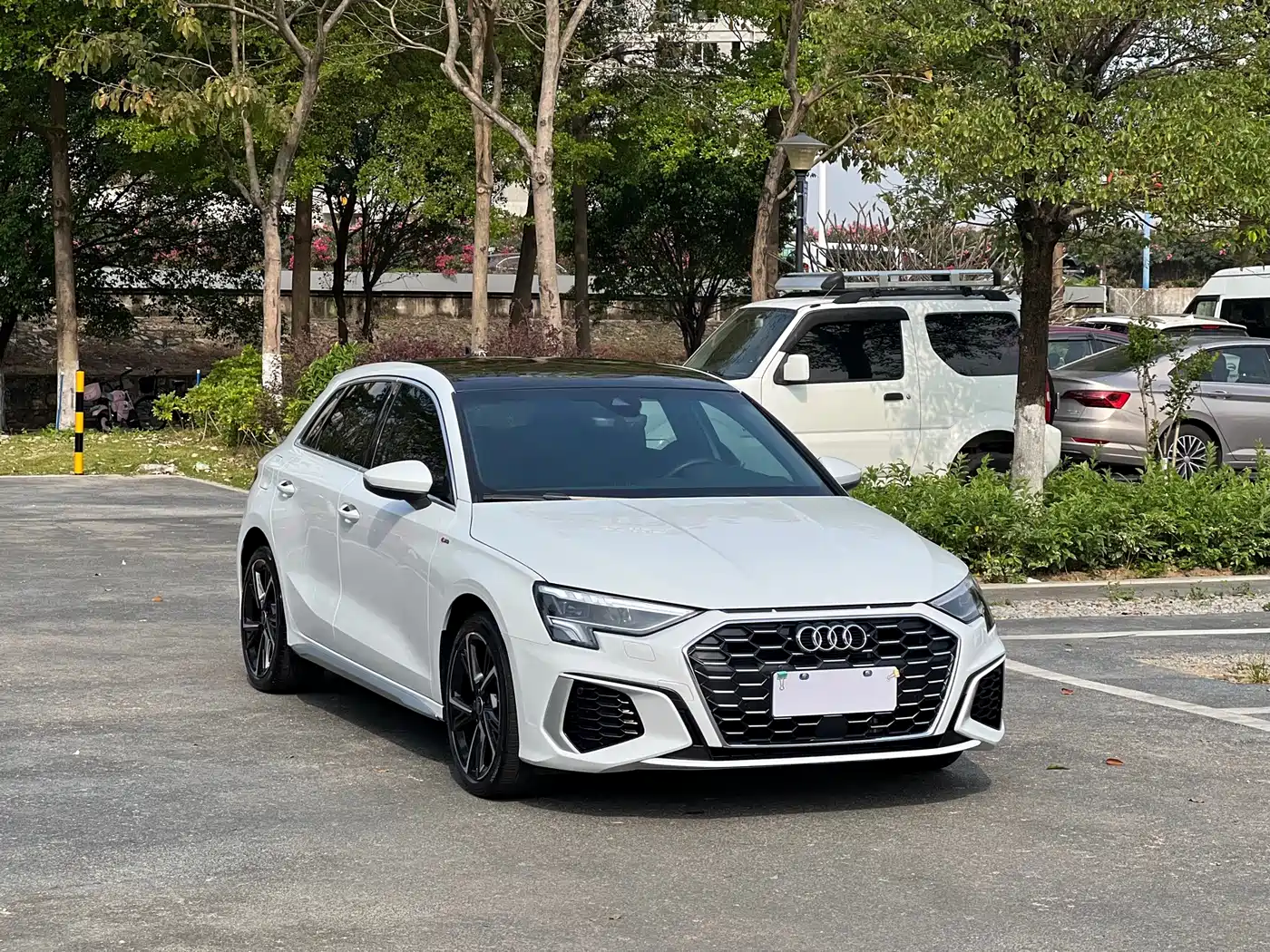 Audi A3 2024 Model Sportback 35 TFSI Fashion Sport фото 3