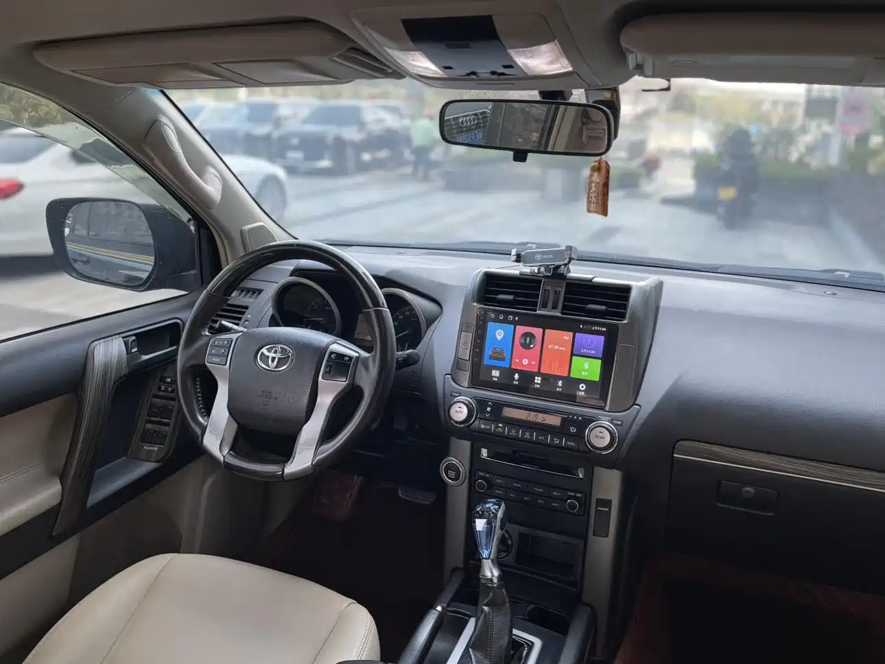 Toyota Prado (Import) 2010 2.7L Auto Luxury фото 14