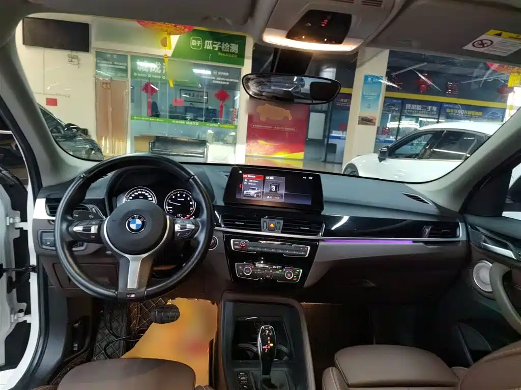 BMW X1 2022 sDrive25Li Leading фото 6