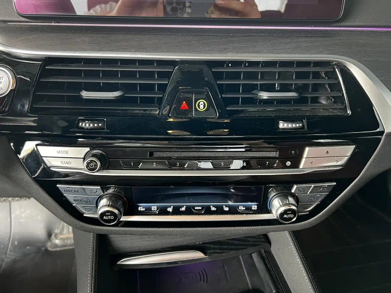 BMW 5 Series 2023 530Li Leading M Sport Package фото 5