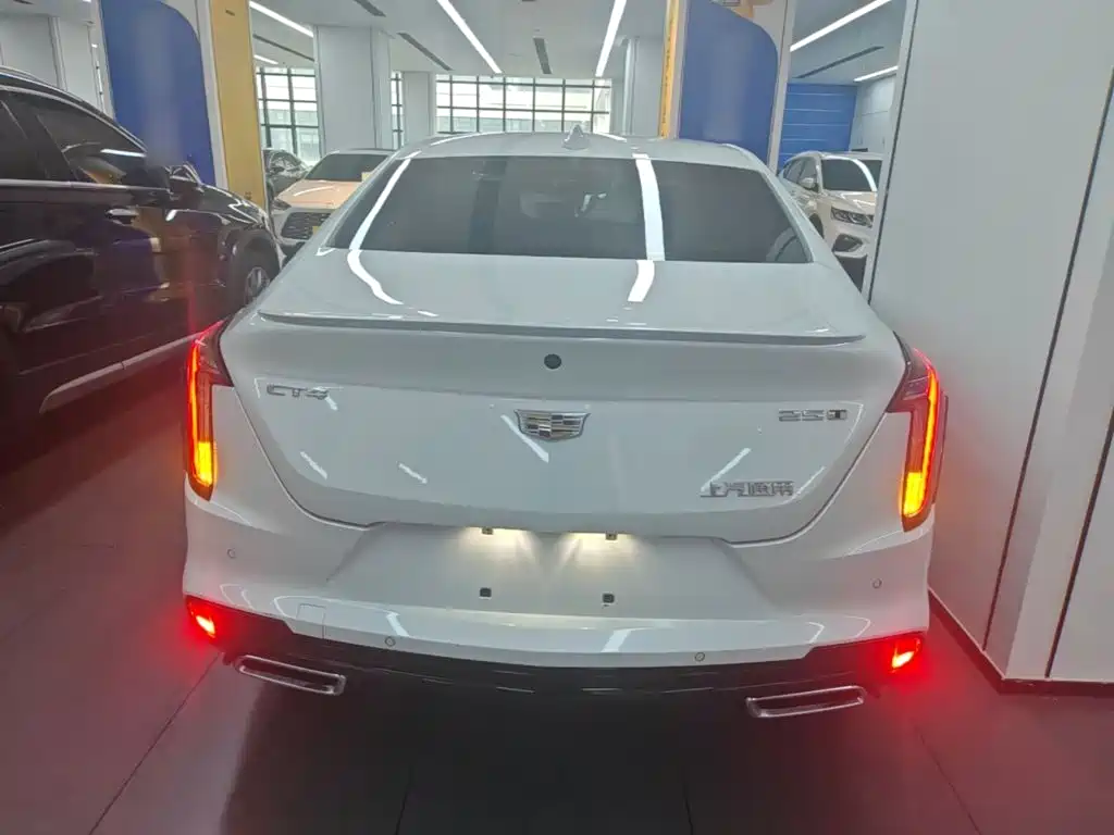 Cadillac CT4 2023 2023 25T Luxury Model