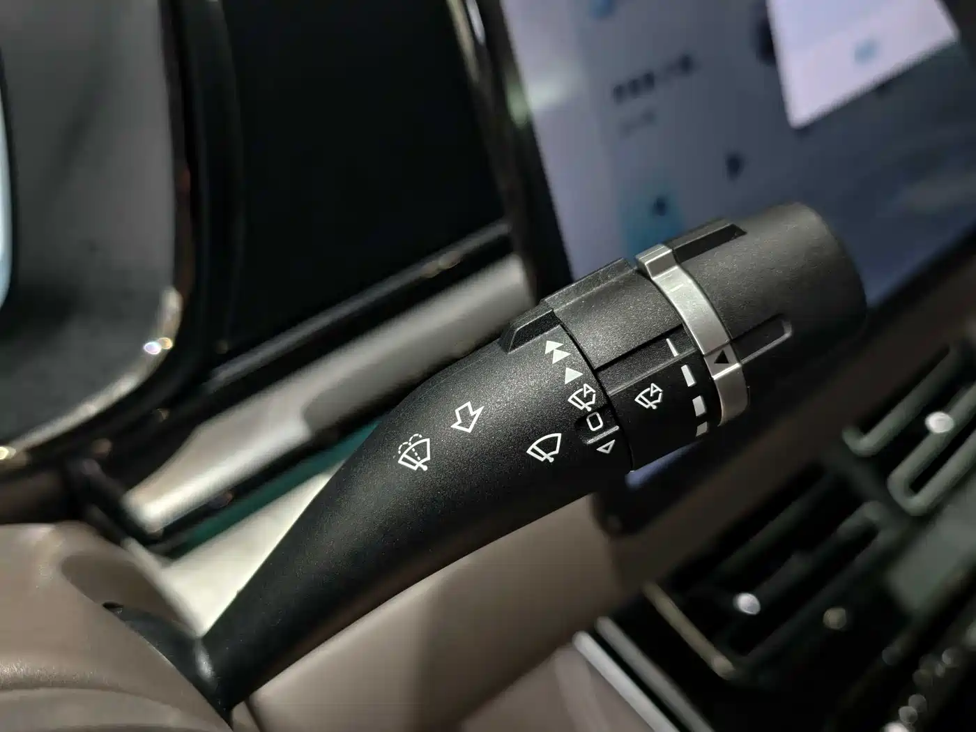 BYD Han 2023 DM-i Champion Edition 121KM Honor фото 13