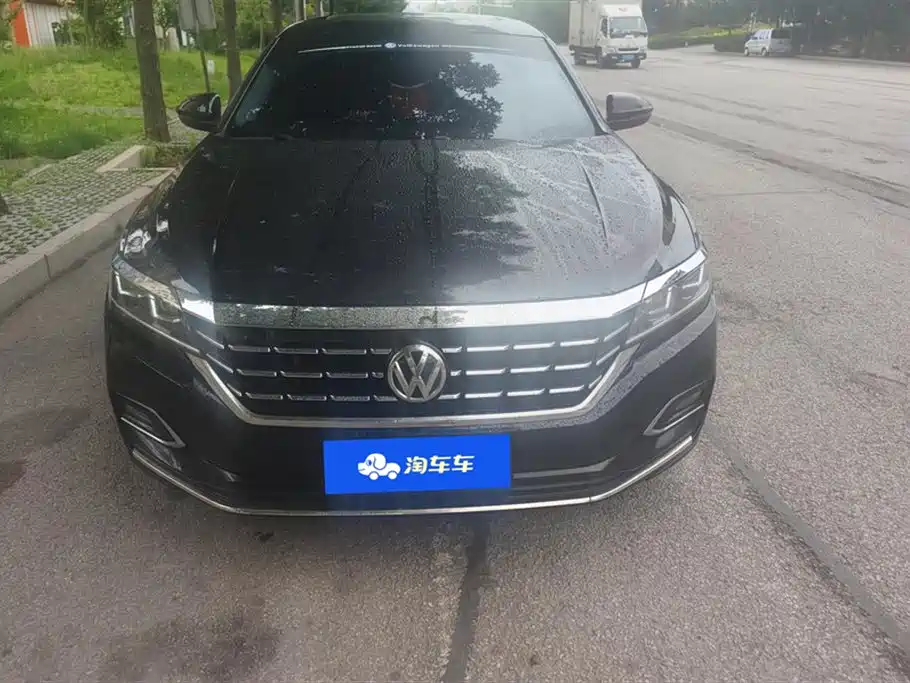 Volkswagen Passat 2019 Model 280TSI Business Edition China VI фото 2