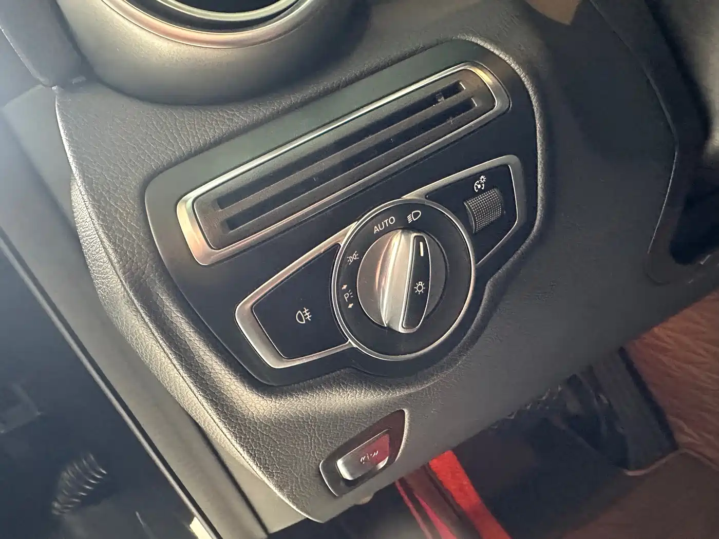 Mercedes-Benz GLC 2022 Facelift III GLC 260 L 4MATIC Dynamic фото 25