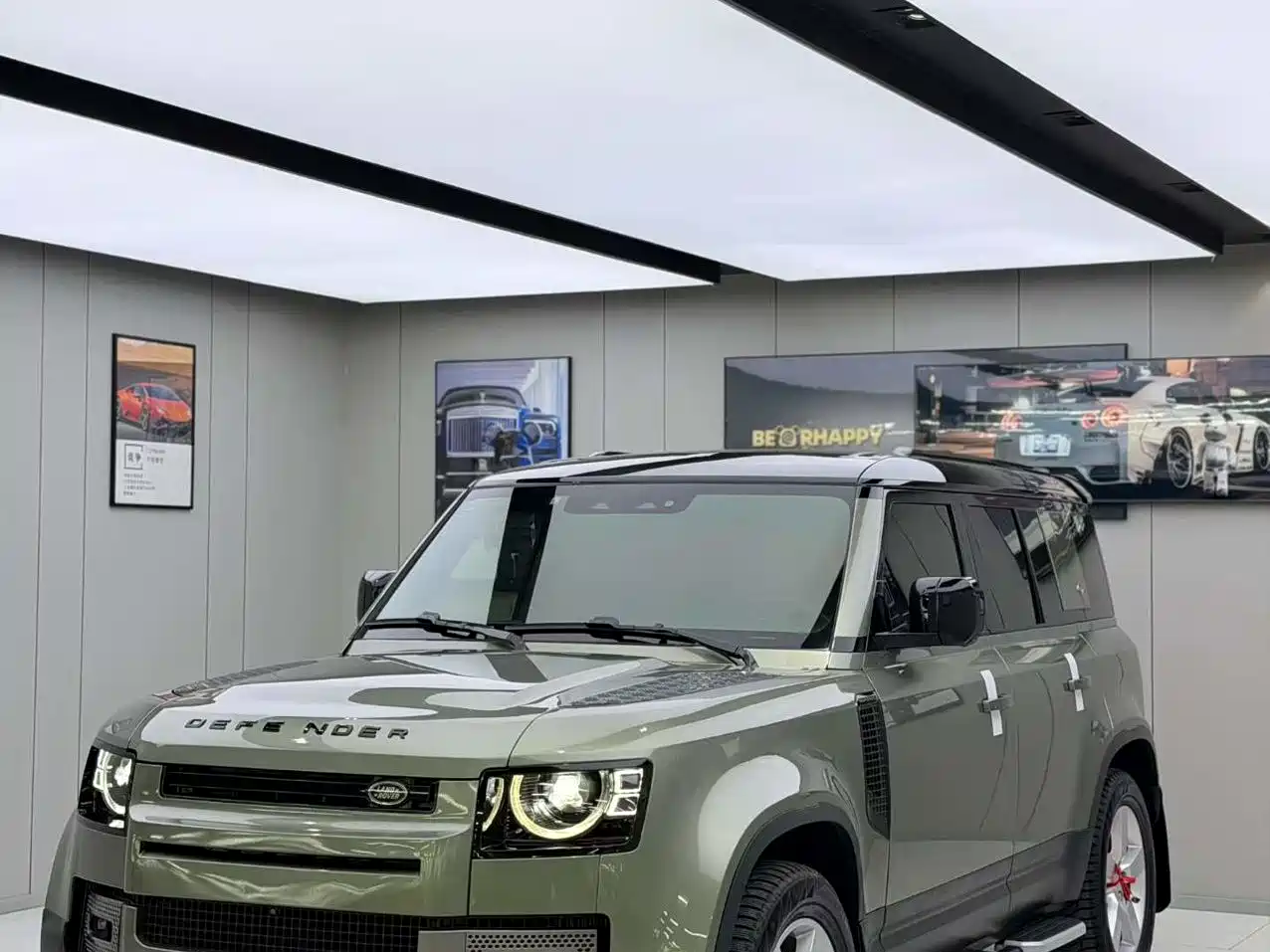 Land Rover Defender 2021 110 P400 SE