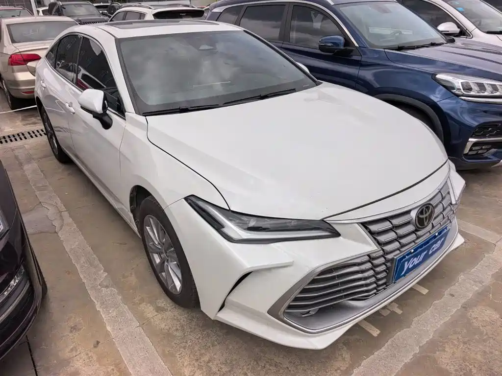 TOYOTA ASIAN DRAGON
