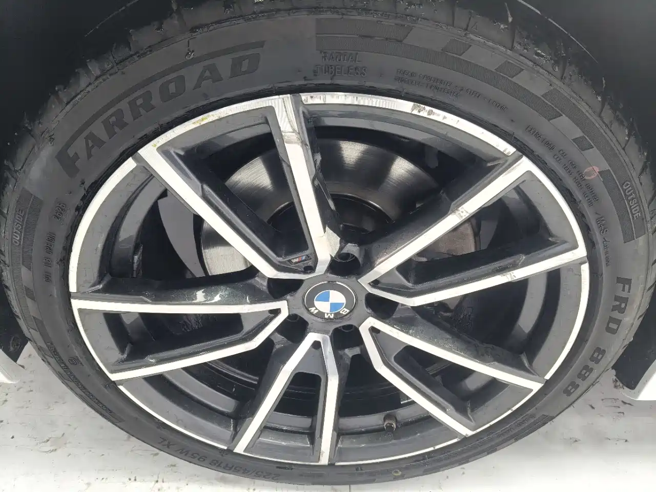 BMW 3 Series 2022 320Li M Sport Package фото 7