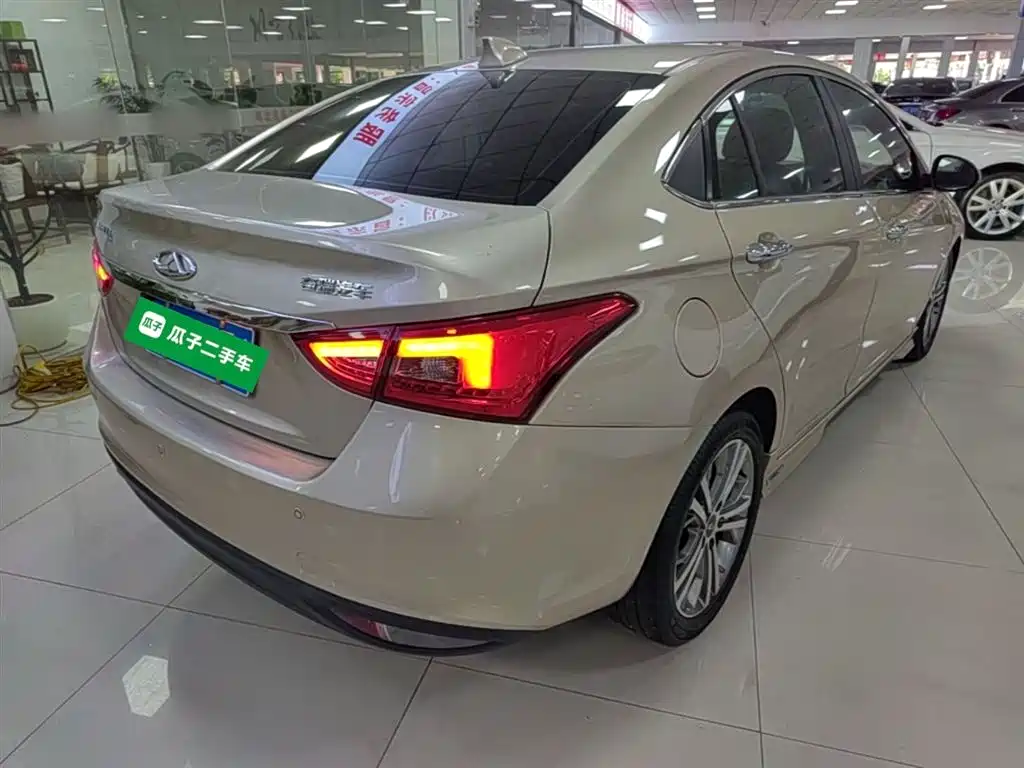 Фото 7 - Chery Arrizo 5