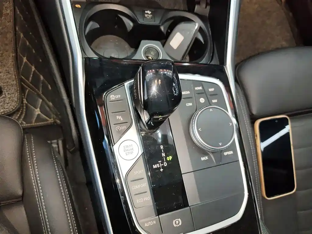 BMW 3 Series 2021 320Li M Sport Package фото 10