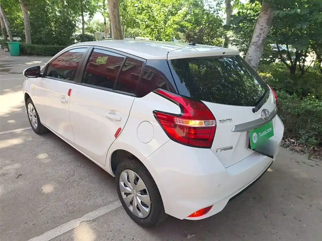 Toyota YARiS L Zhi Xuan 2021 1.5L CVT Leading Edition фото 5