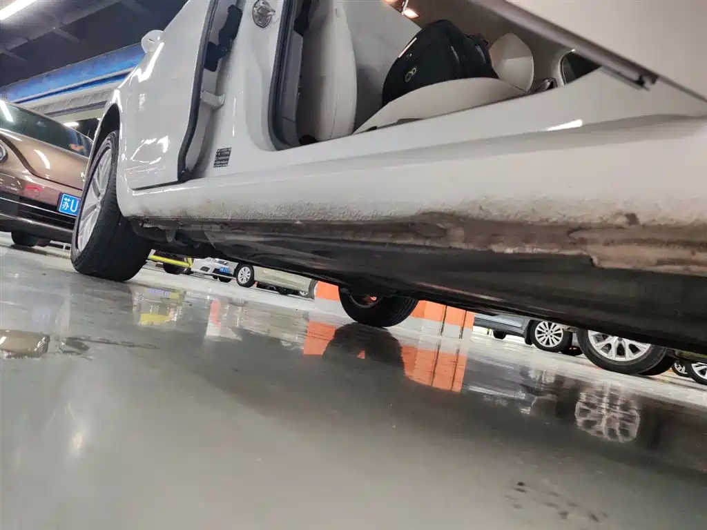 Volkswagen Golf 2018 1.6L Automatic Comfort фото 20