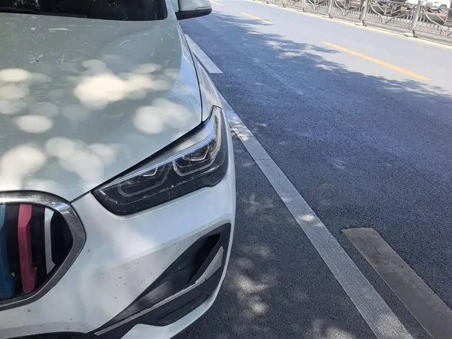 BMW X1 2021 sDrive20Li Fashion фото 5