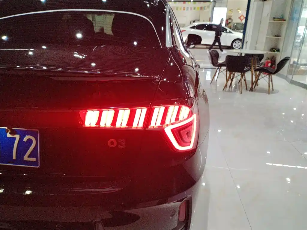 Lynk & Co 03 2021 2.0TD Auto Jin Champion Edition фото 8