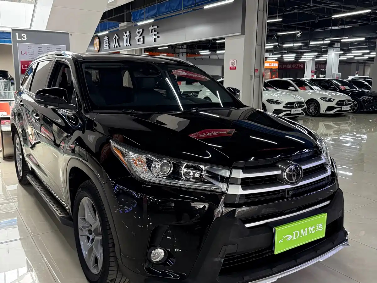 Toyota Highlander 2018 2.0T 4WD Luxury 7-seater (China V)
