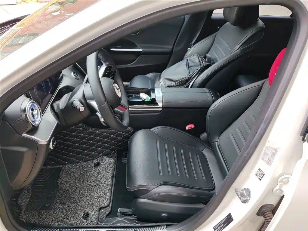 Mercedes-Benz C-Class 2022 C 200 L Sport Version фото 11