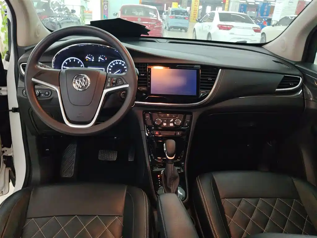 Buick Encore 2017 18T Automatic 2WD Urban Leading фото 6