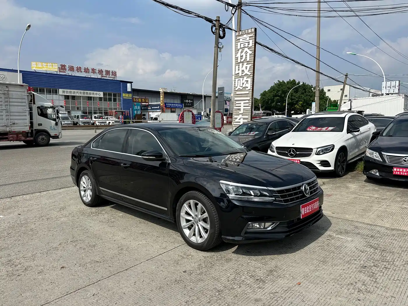 صورة 3 - Volkswagen Passat