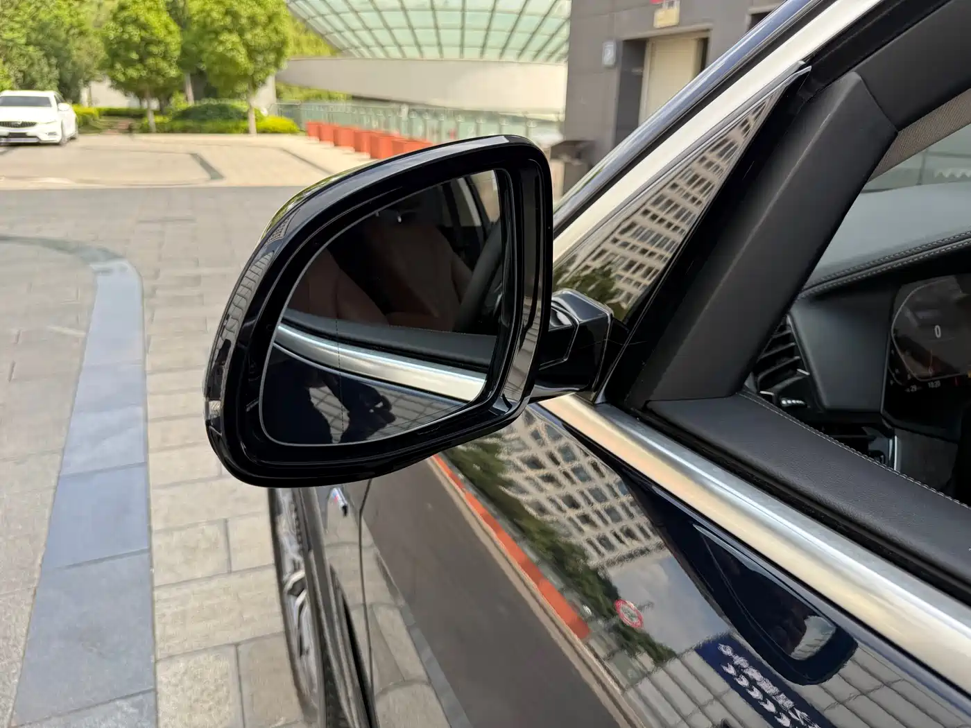 BMW X5 (Import) 2020 xDrive40i M Sport Package фото 17