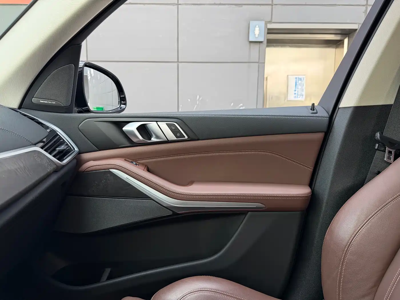 BMW X5 (Import) 2020 xDrive40i M Sport Package фото 29