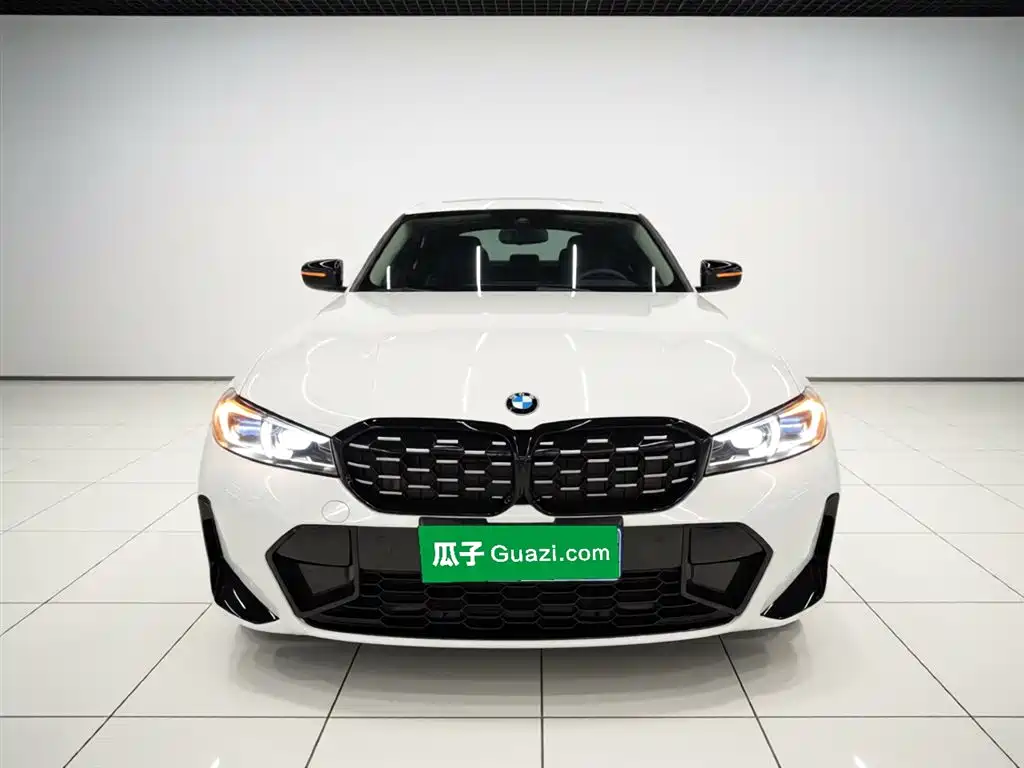 BMW 3 Series 2023 325Li M Sport Black Night Package фото 3