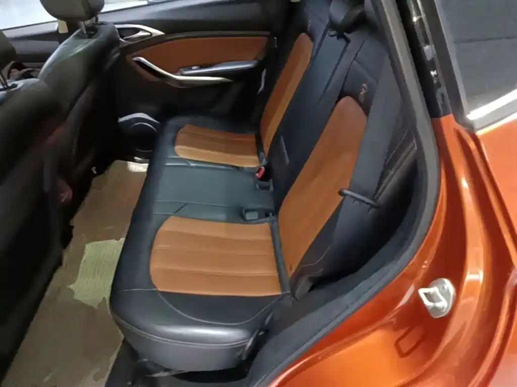 BYD Song 2016 2.0TID Automatic Premium фото 17