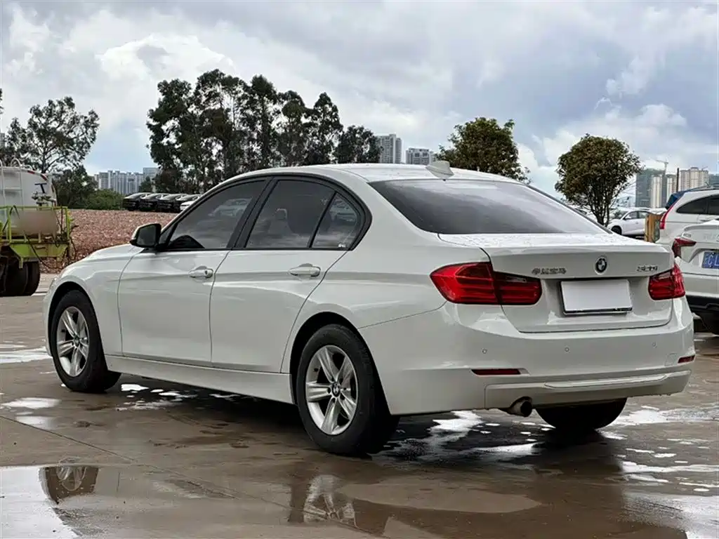 BMW 3 Series 2015 320i Fashion фото 8