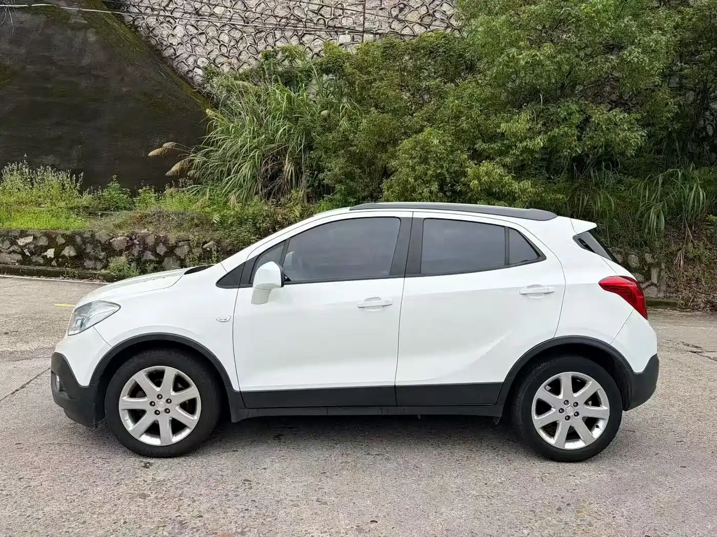 Buick Encore 2013 2013 1.4T Automatic 2WD Elite