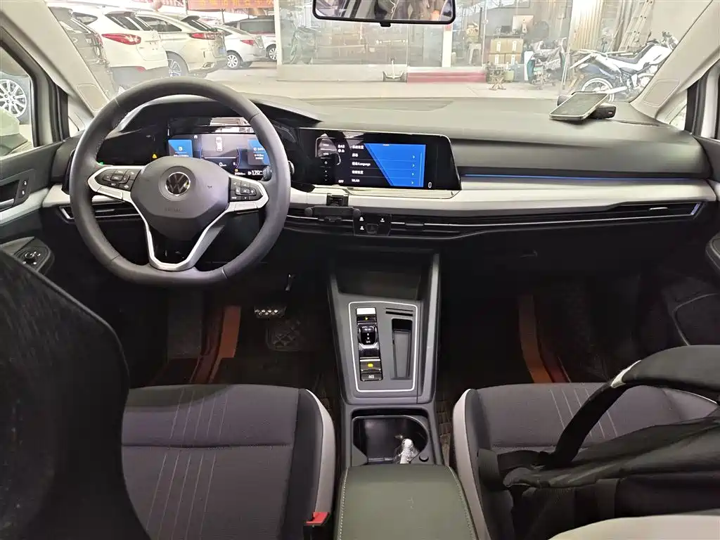Volkswagen Golf 2021 280TSI DSG Pro фото 6