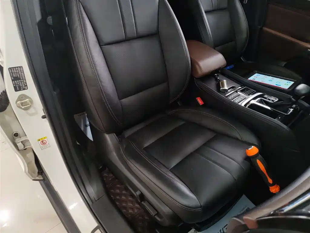 GAC Trumpchi Trumpchi GS8 2017 320T 2WD Luxury Smart Connect (7-seater) фото 25