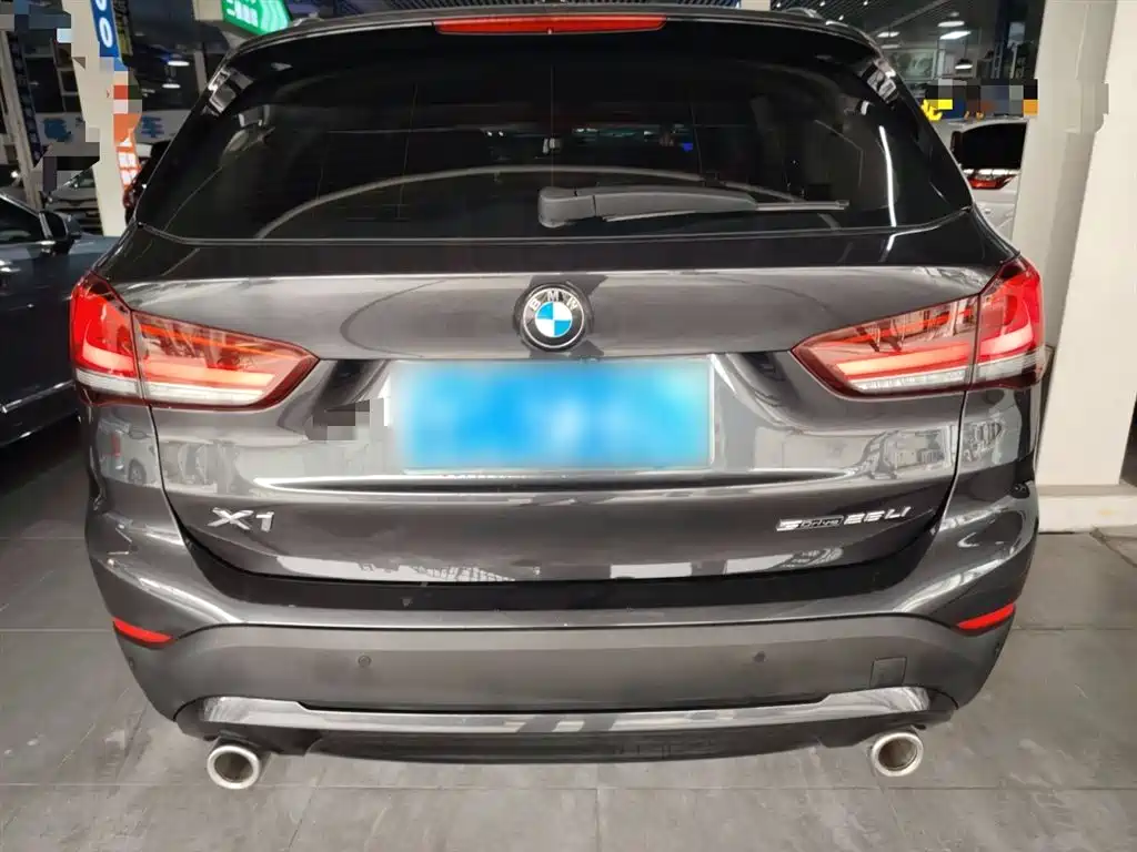 BMW X1 2021 sDrive25Li Leading фото 6