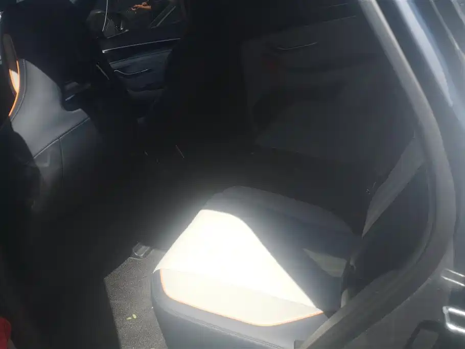 BYD Song PLUS PHEV 2024 Glory Edition DM-i 150km Flagship PLUS фото 11