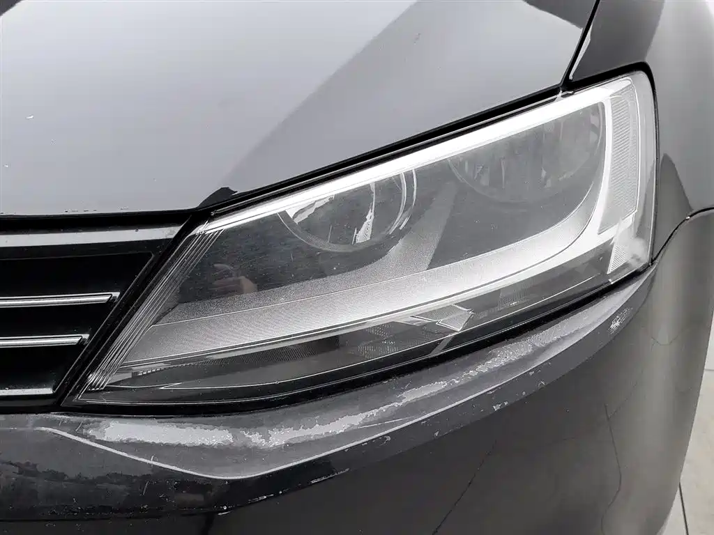 Volkswagen Sagitar 2014 1.6L Manual Comfort фото 7