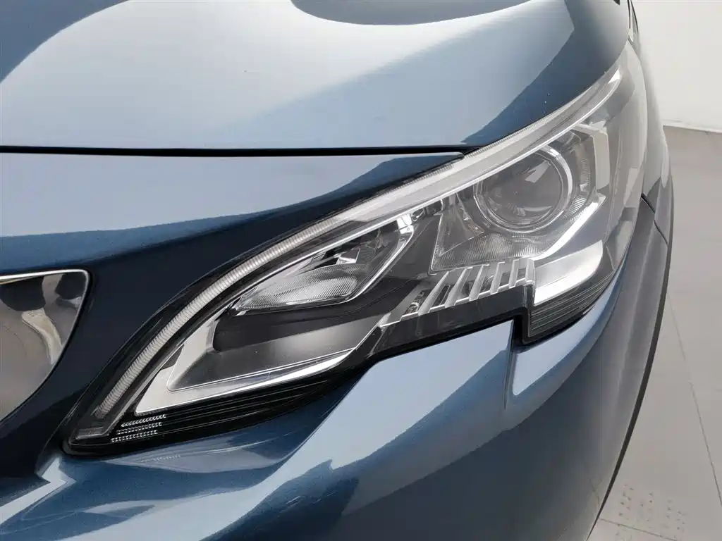 Peugeot 5008 2017 380THP 7-Seater Unlimited Edition фото 7