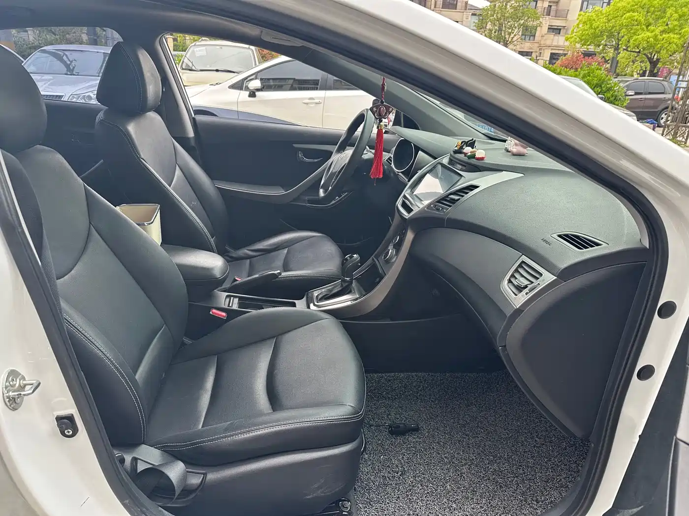 Hyundai Langdong 2013 1.6L Automatic Leading фото 11