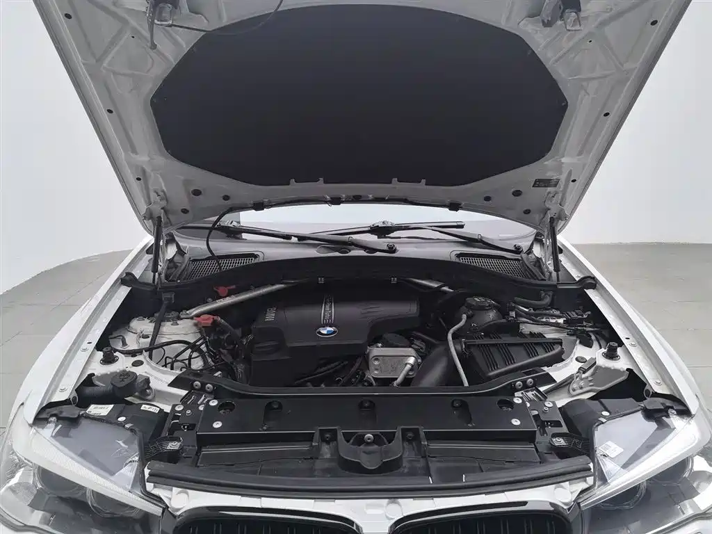 BMW X4 2014 xDrive20i X Design Package фото 6