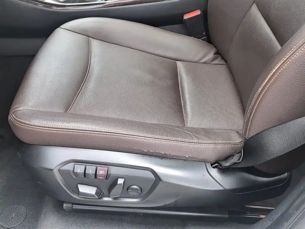 BMW X4 2014 xDrive20i X Design Package фото 20