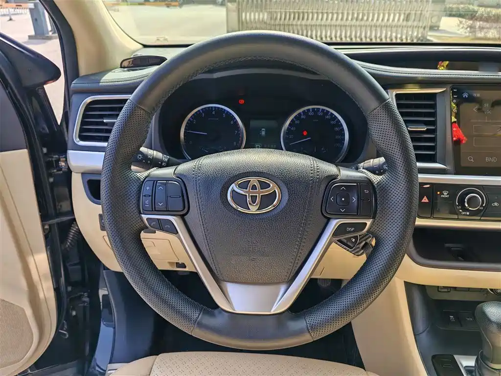 Toyota Highlander 2018 2.0T 2WD Elite 7-Seater China VI фото 3