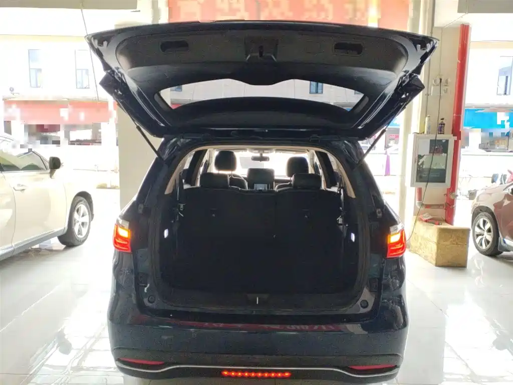 BYD Song MAX 2017 1.5T Auto Smart Luxury 7-Seater фото 19