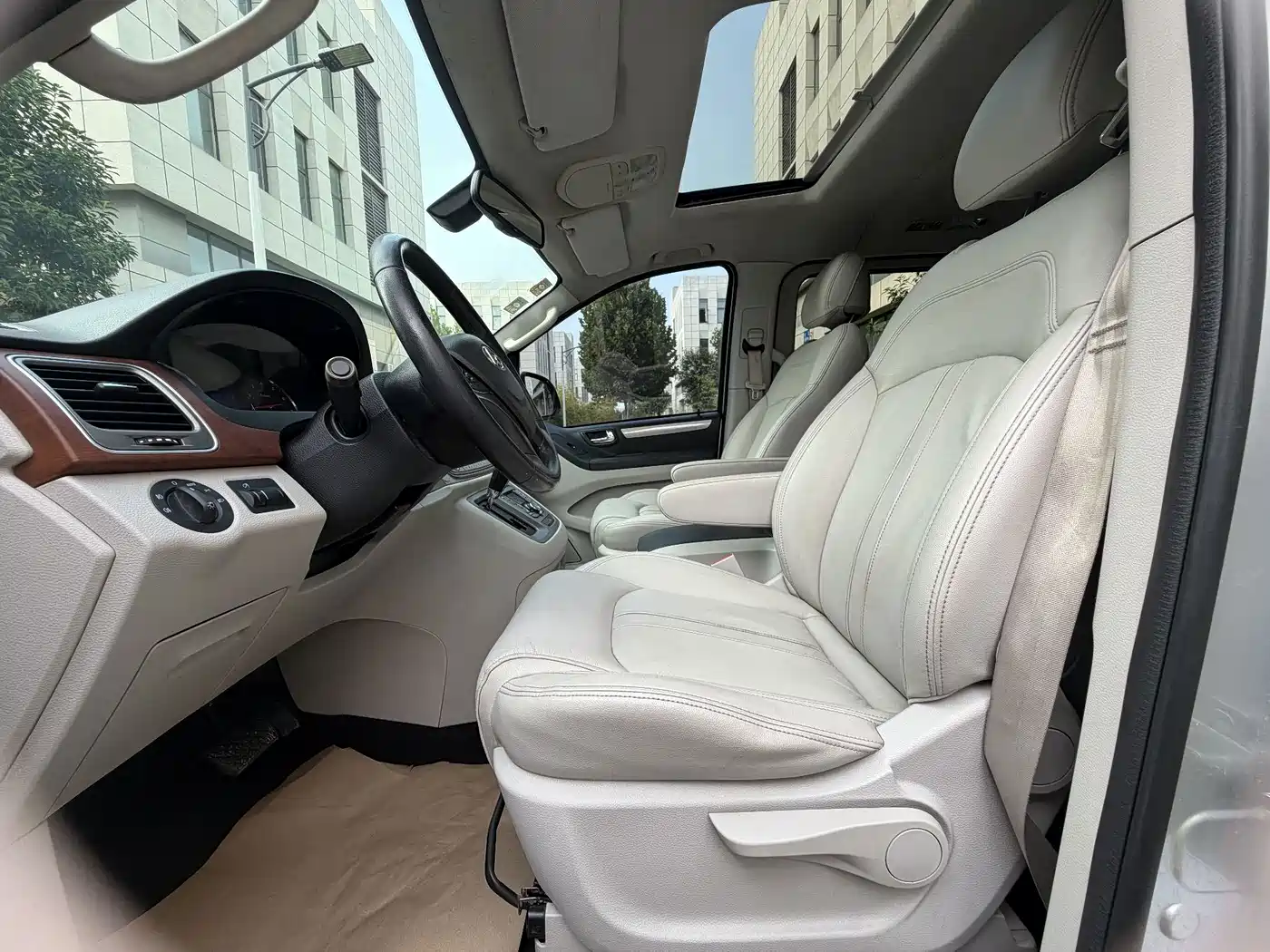 SAIC Maxus Maxus G10 2016 2016 2.0T Automatic Elite