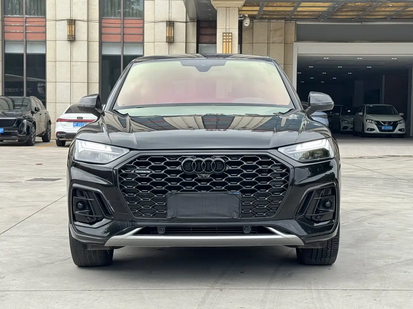 Audi Q5L Sportback 2022 45 TFSI Luxury фото 2