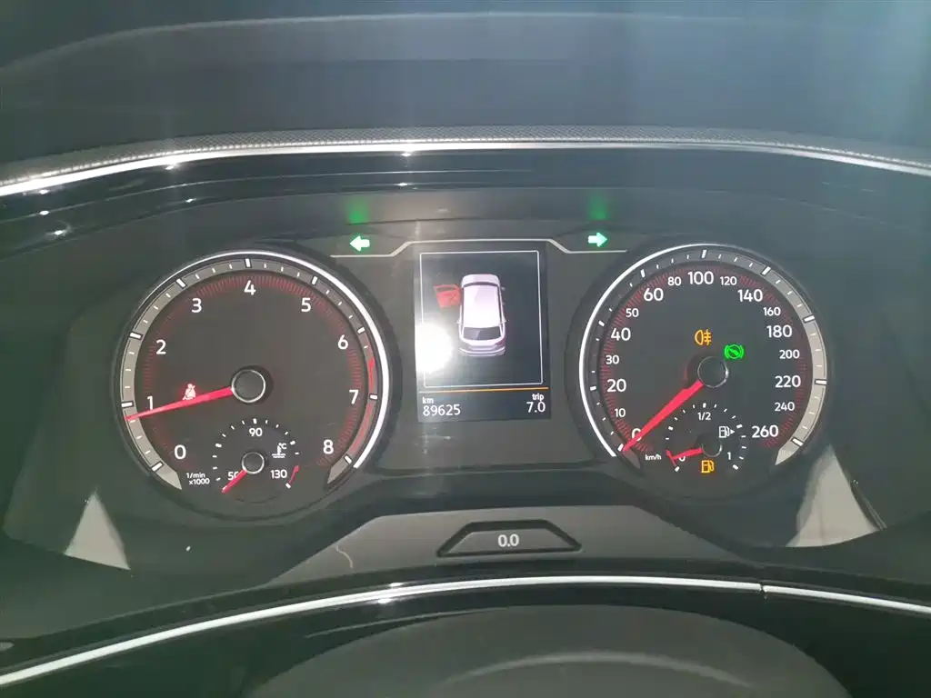 Volkswagen Tayron 2019 330TSI 2WD Luxury China VI фото 8