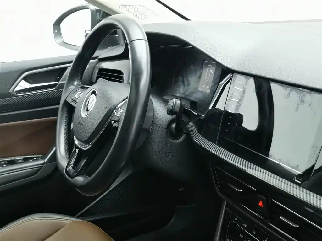Volkswagen Lavida 2021 280TSI DSG Luxury Edition фото 22