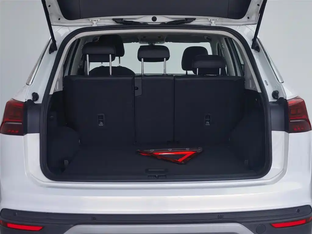 Volkswagen Tayron 2020 330TSI 2WD Luxury Smart Edition фото 16