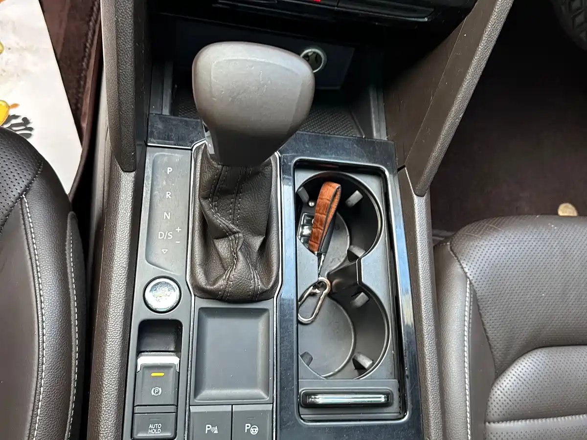 Фото 25 - Volkswagen Teramont