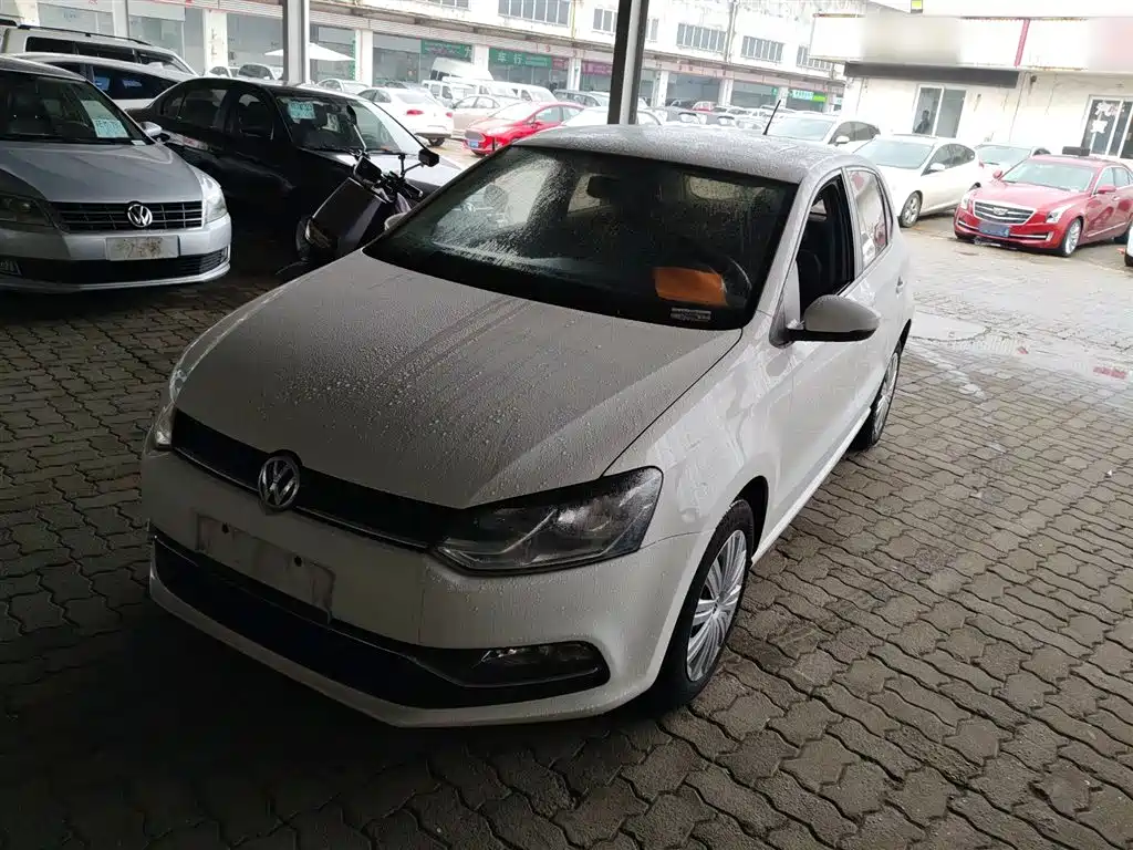 Volkswagen Polo 2016 1.6L Automatic Comfort