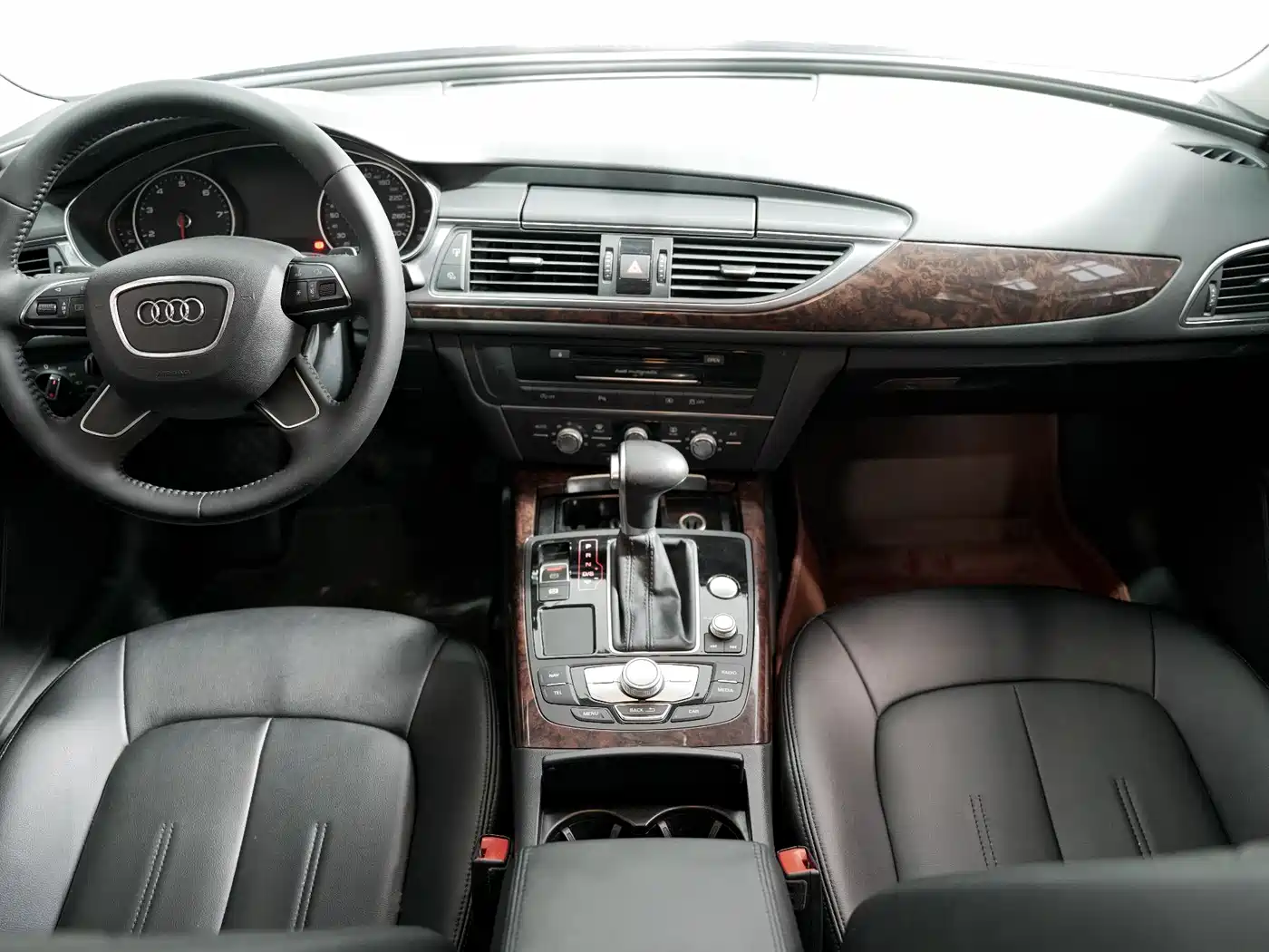 Audi A6L 2014 TFSI Standard фото 4